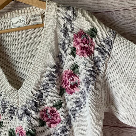 Vintage Jantzen Embroidered by Hand Sweater Floral V Neck Size Medium - Picture 5 of 14